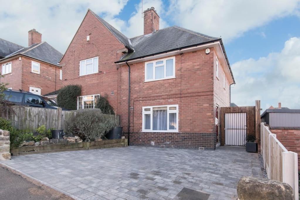 City Home From Home - Peaceful, Cosy & Modern 2Bed House Nottingham Ngoại thất bức ảnh
