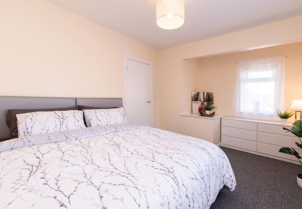 City Home From Home - Peaceful, Cosy & Modern 2Bed House Nottingham Ngoại thất bức ảnh